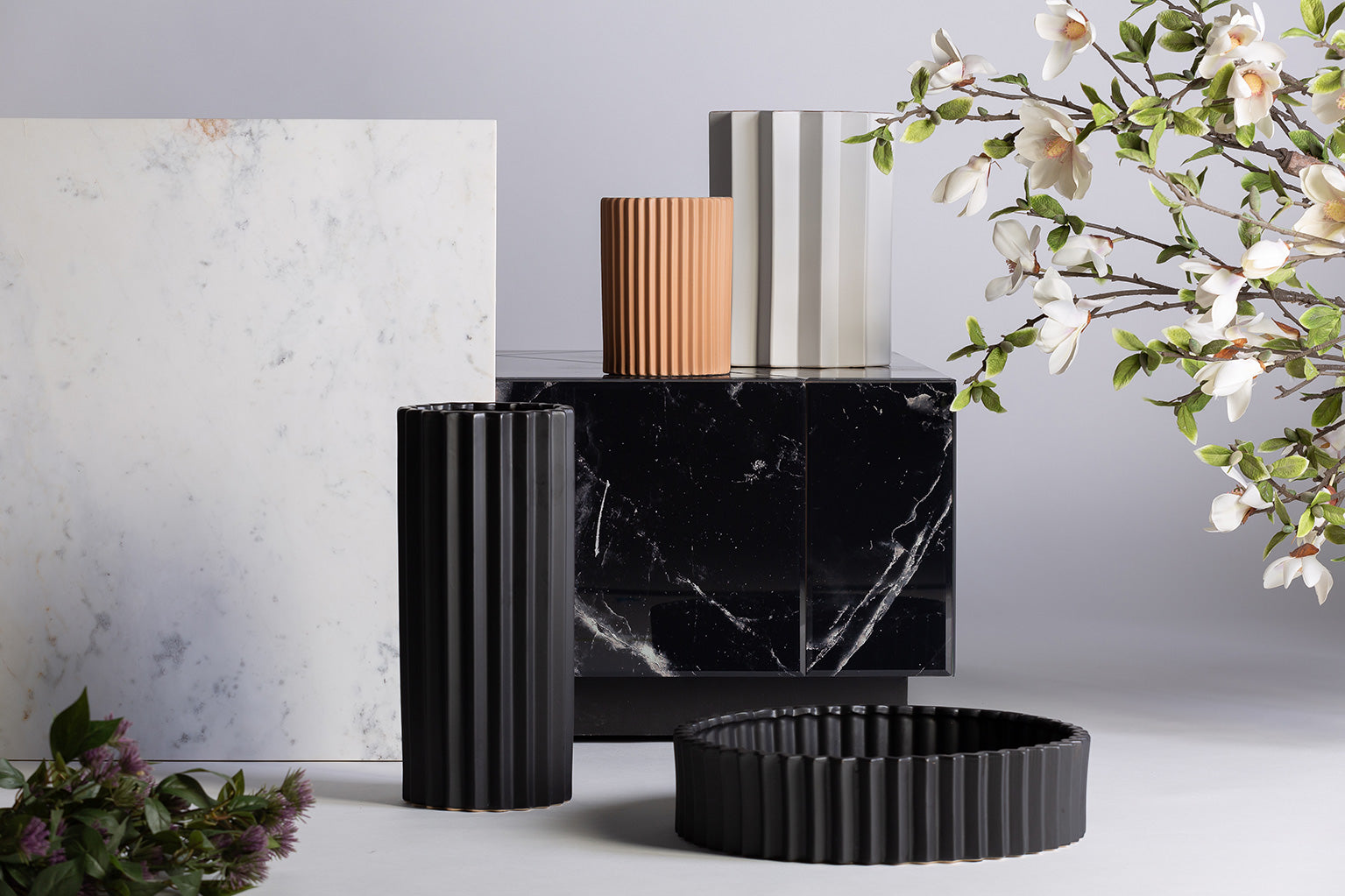 PLISSÉ STONE VASE